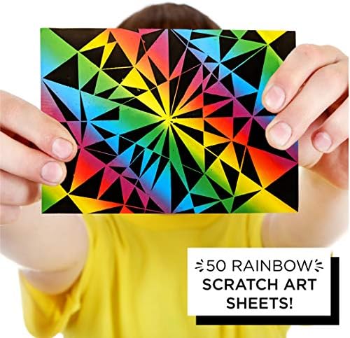 Horizon Group USA Scratch 'N Color, 50 Празни листове 5 x 7 Всеки, включва 5 дървени скреч стилусов, Розово Скреч хартия, Скреч изкуство за деца, Скреч арт хартия, Черна Скреч хартия