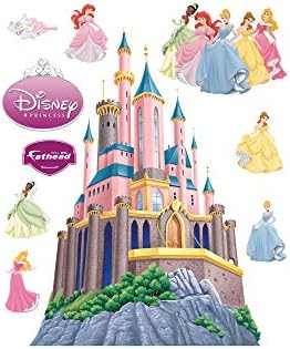 Disney Princess: Castle - Официално лицензирана свалящ стикер на стената на Дисни