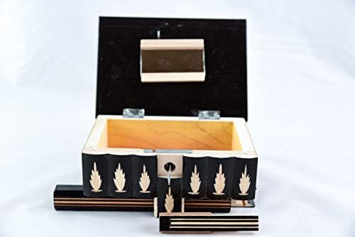 Дървена 6-инчов ковчег-пъзел, ръчно изработени от Kalotart. Единственият по рода си магически калъф със скрита ключ и подвижни отделения. Зашеметяващо красив подарък. К?