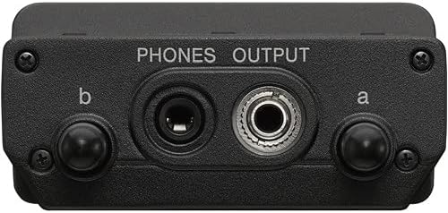 Sony UWP-D26 Camera-Mount Wireless Combo Microphone System (UC14: от 470 до 542 Mhz) Комплект със слушалки и комплект